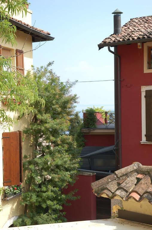Locanda Agli Angeli Gardone Riviera Exterior photo